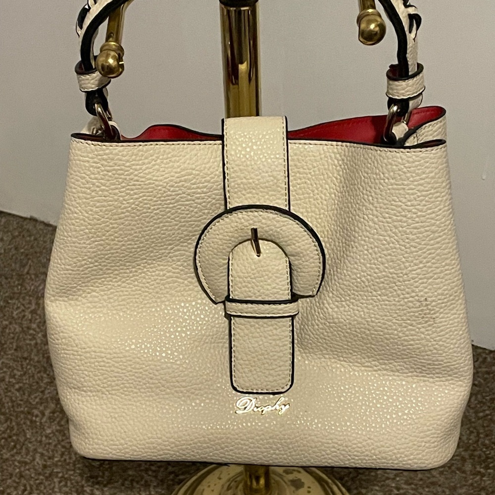 Leather Cream Bucket Bag.
